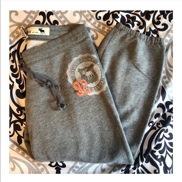 Sweats - Picture 1 of 5